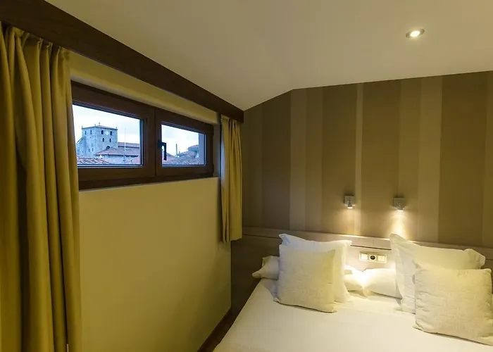 Turísticos * Llanes