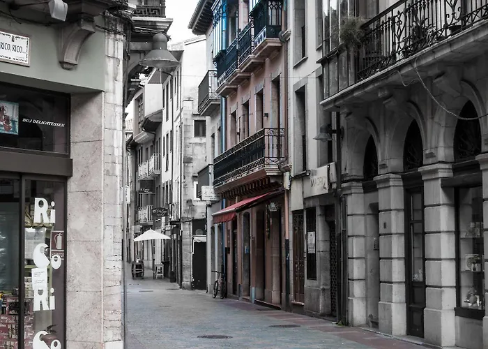 Turísticos * Llanes