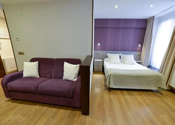 Turísticos * Llanes