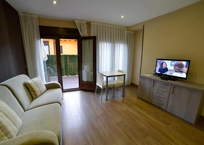 Turísticos * Llanes